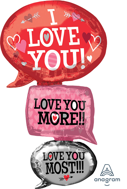Chat bubble mylar balloon that reads I love you